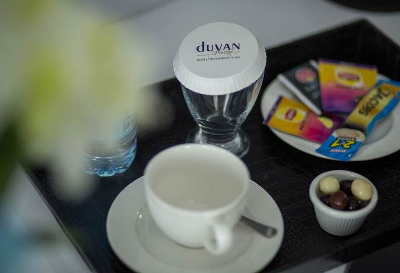 Habitació Triple Estàndard, Cavit Duvan Prestige