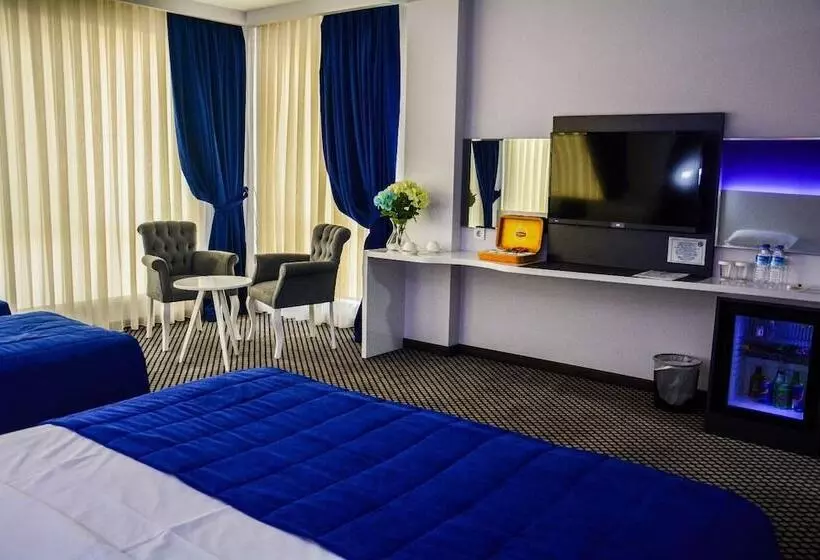 Habitació Triple Estàndard, Cavit Duvan Prestige