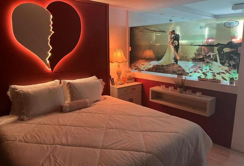 Люкс Deluxe Кровать Кинг, Cravo E Canela