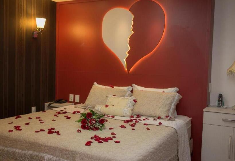 Люкс Deluxe Кровать Кинг, Cravo E Canela