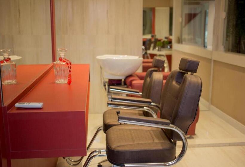 Люкс Deluxe Кровать Кинг, Cravo E Canela