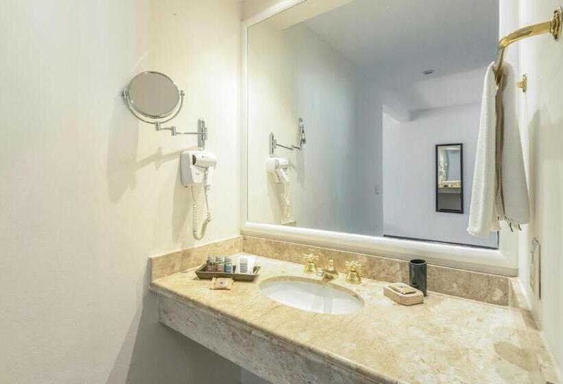 סוויטת מאסור, Fazenda Dona Carolina