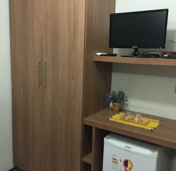 غرفة قياسية داخلية, Jardim