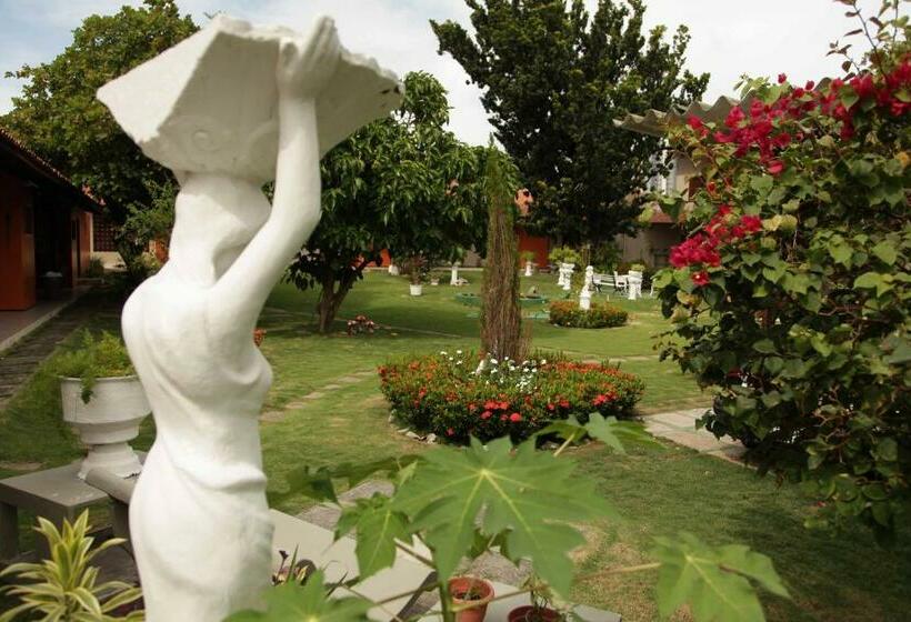 غرفة قياسية داخلية, Jardim