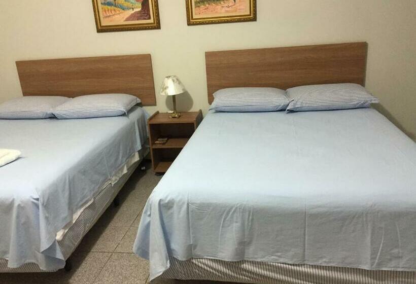 غرفة قياسية داخلية, Jardim