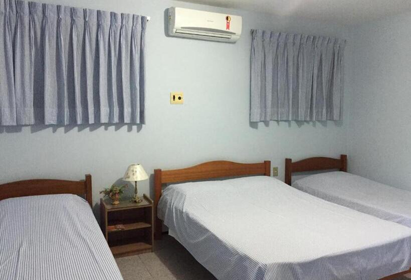 غرفة قياسية ثلاثية مزودة بشرفة, Jardim