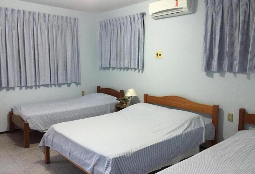 غرفة قياسية ثلاثية مزودة بشرفة, Jardim