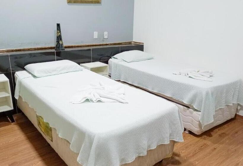 スタンダードルーム, Mindú Park