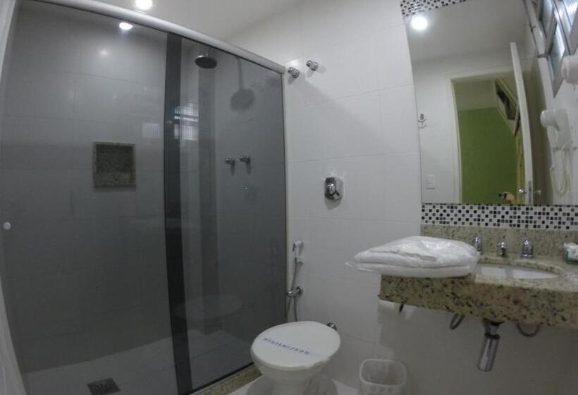 اتاق لوکس, Primor