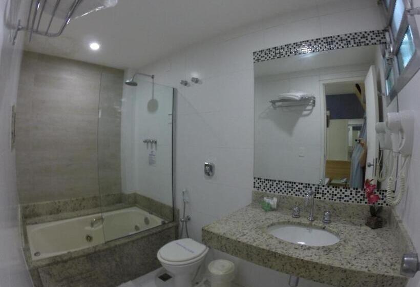 اتاق لوکس با وان آب گرم, Primor