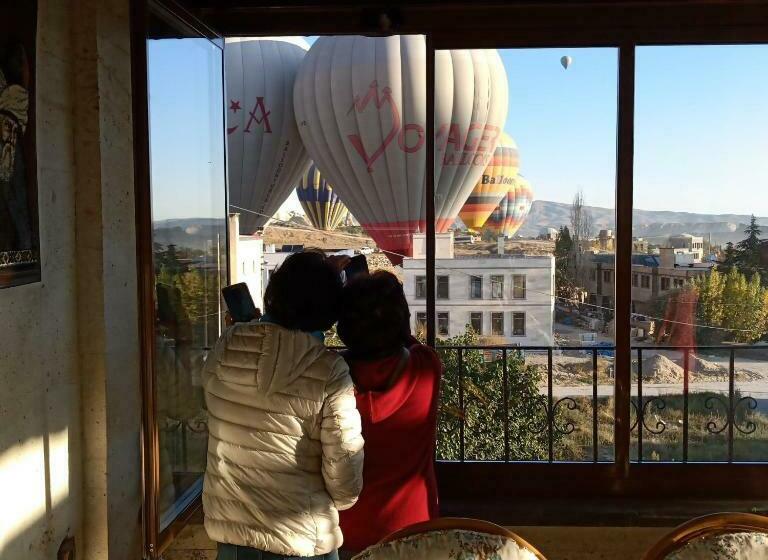 가든 전망 스위트, Sun Rise View