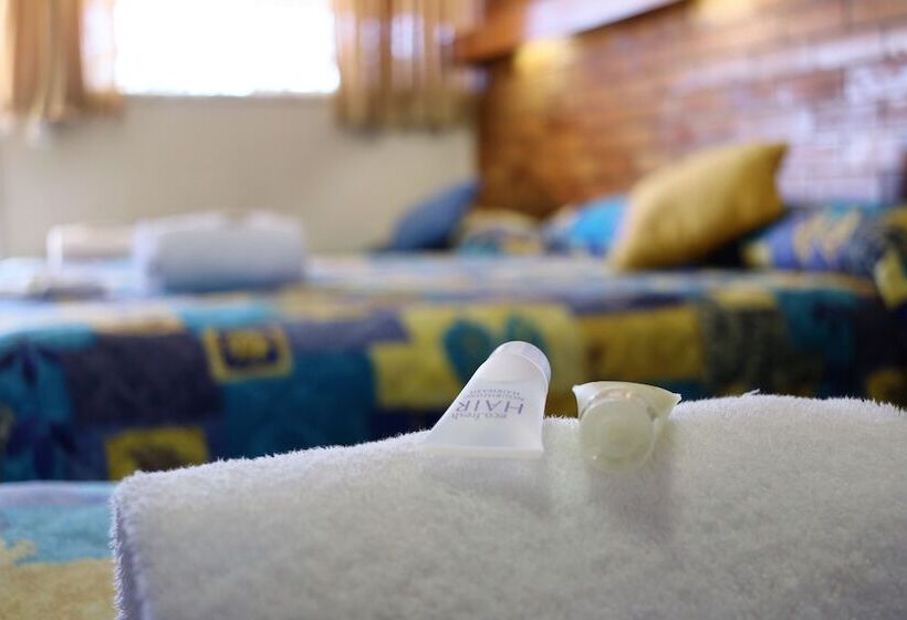 Семейный Номер, Avocado Motor Inn