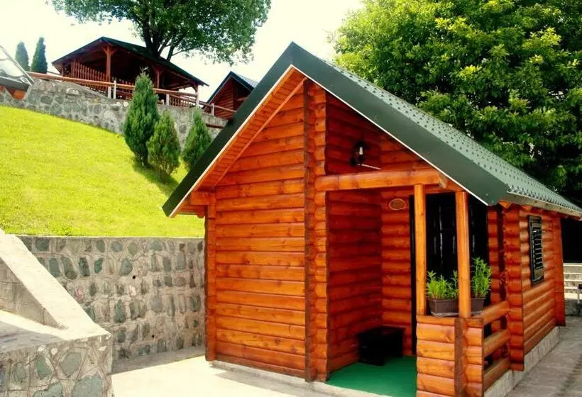 Standard bungalow mountain view, Motel Krstac