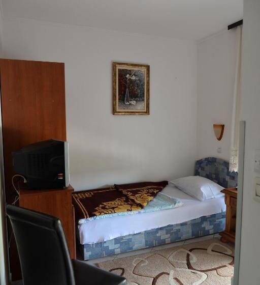 اتاق استاندارد یک نفره, Motel Krstac
