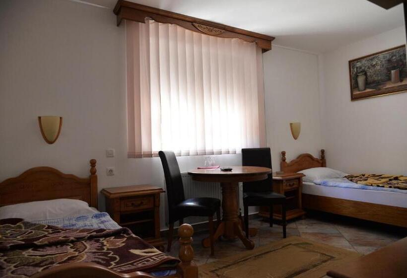 اتاق استاندارد, Motel Krstac