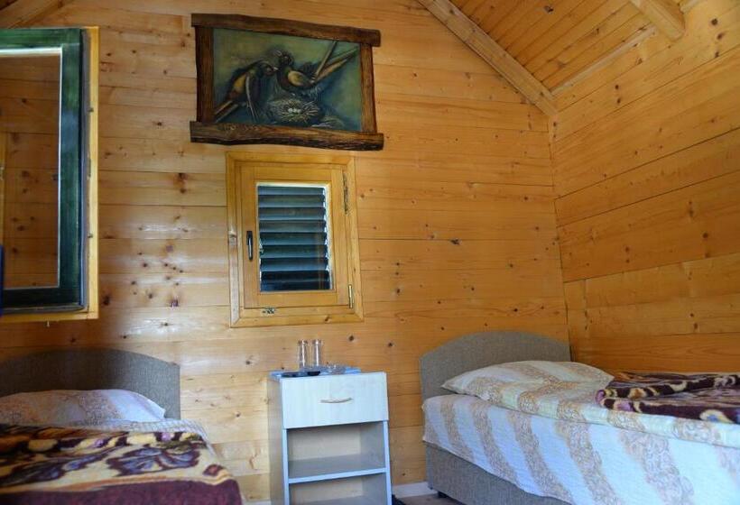 Standard bungalow mountain view, Motel Krstac