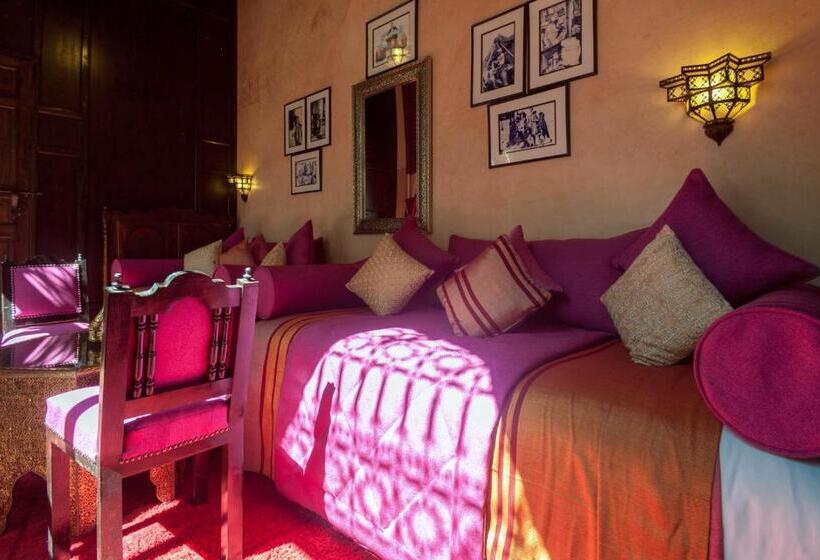 اتاق استاندارد چهار تخته, Riad Anabel