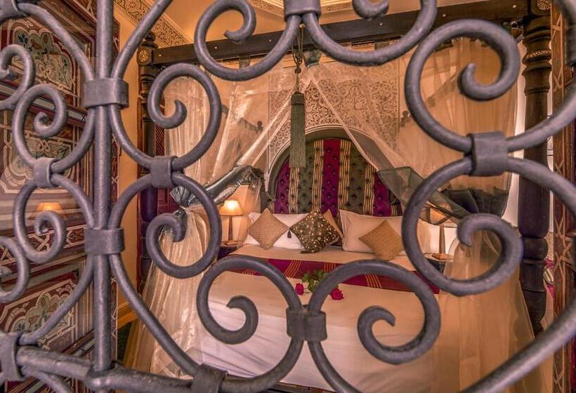 اتاق استاندارد سه نفره, Riad Anabel