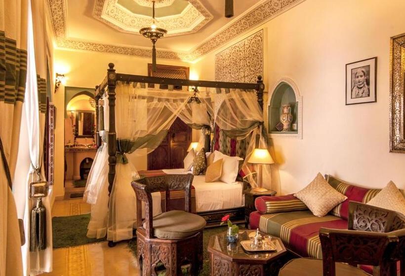 اتاق استاندارد سه نفره, Riad Anabel