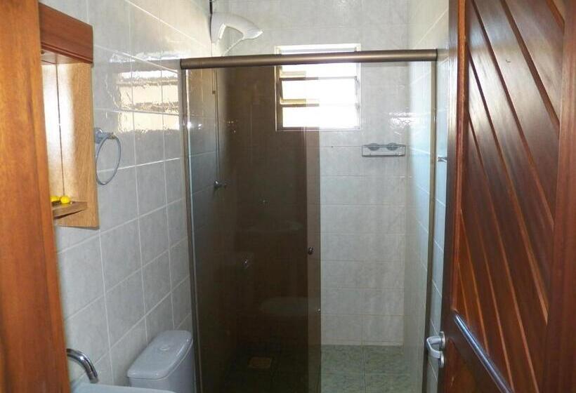 בונגלו משפחתי, Pousada Ananda