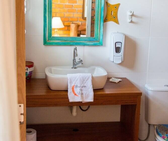 سوییت, Pousada Lua Do Pontal