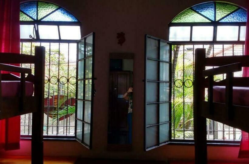 Кровать в Многоместном Номере с Общей Ванной, Chale Mineiro Hostel & Pousada