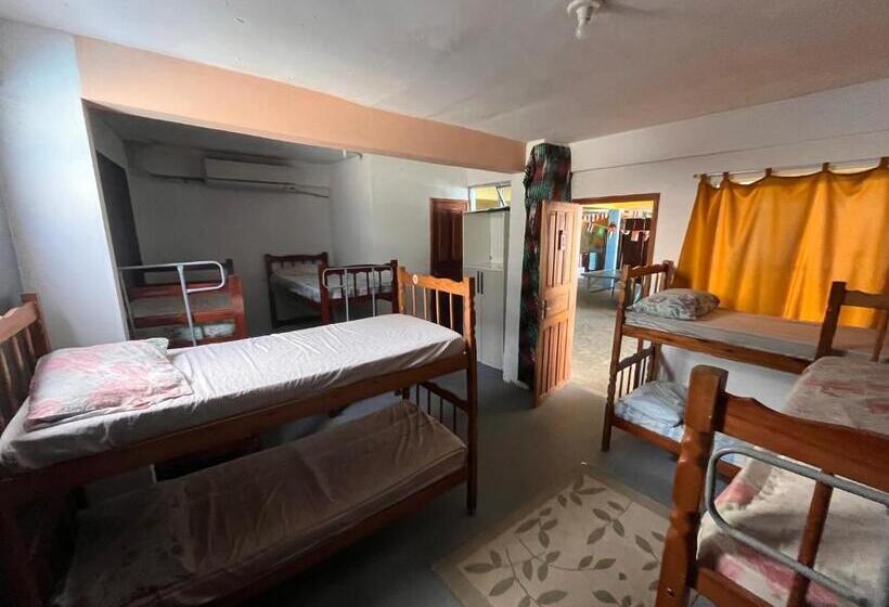 تختخواب در اتاق مشترک, Hostel Sol & Mar