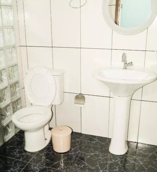 Deluxe Kolmen Hengen Huone, Cumbipar King