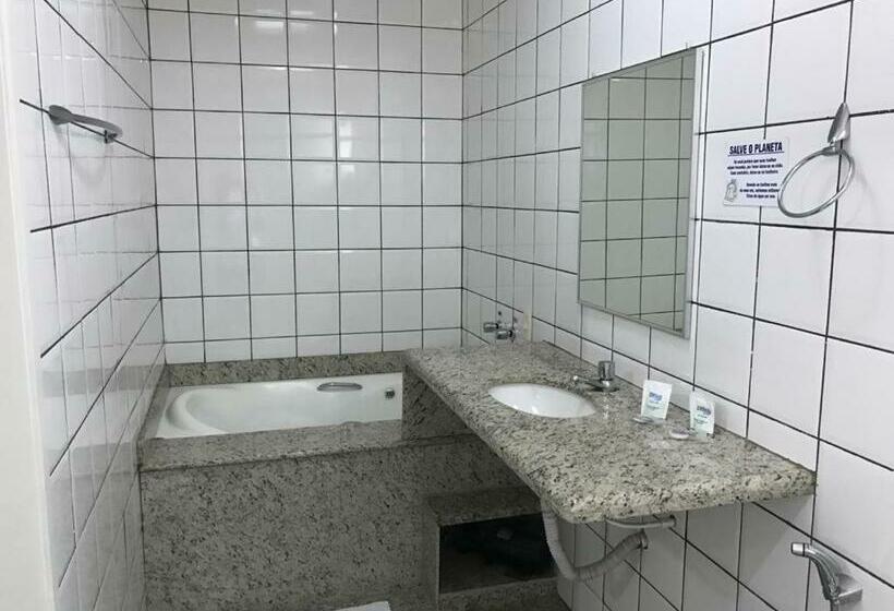 Suite mit Hydromassage, Dmarco