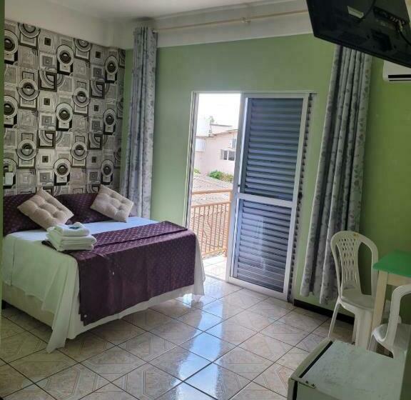 חדר דלוקס, Duarte