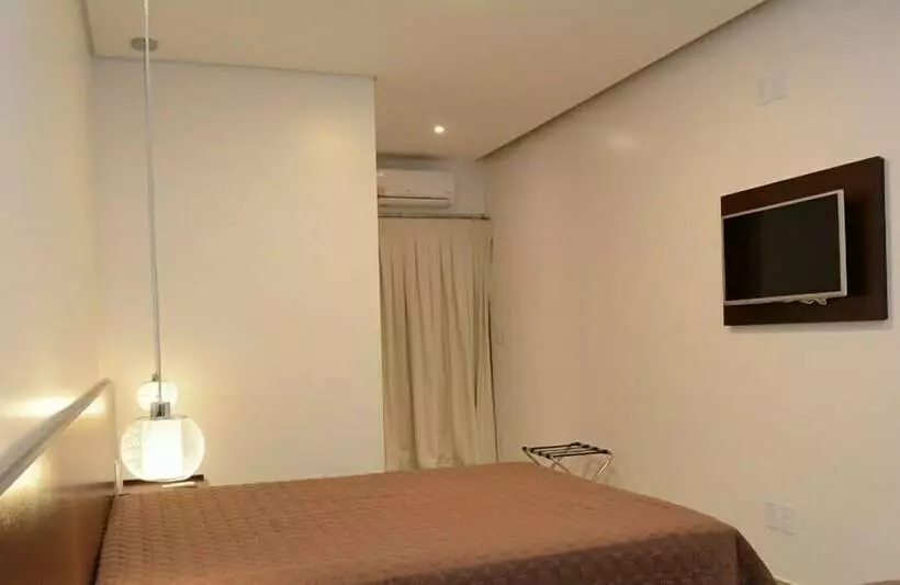 デラックスルーム, Excellence Plaza
