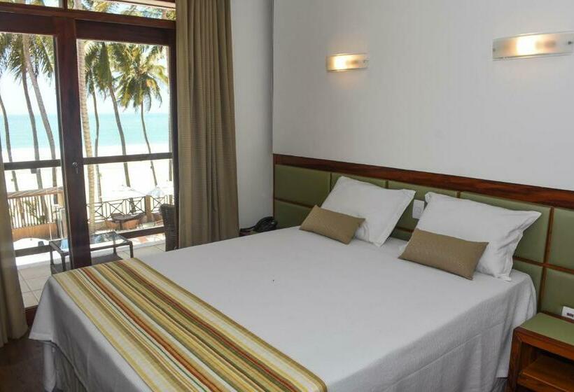 חדר סטנדרט לארבעה, Genus Beach