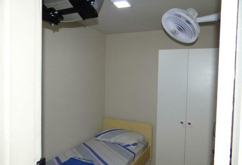 اتاق استاندارد یک تخته با سرویس بهداشتی مشترک, Hospedagem Municipal