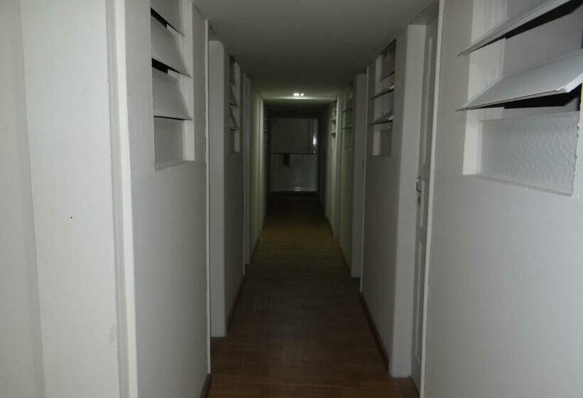 اتاق استاندارد با سرویس بهداشتی مشترک, Hospedagem Municipal