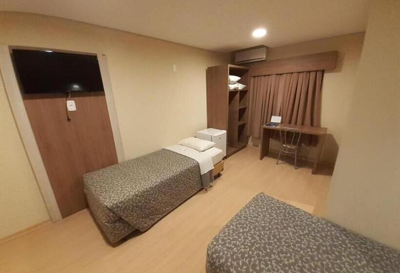 标准间, Klein Ville Dois Irmaos