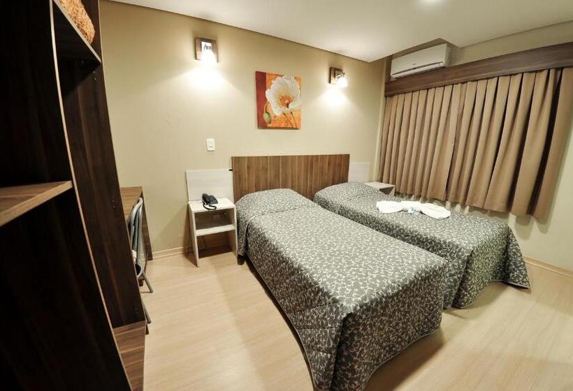 标准间, Klein Ville Dois Irmaos