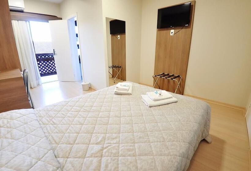 标准间, Klein Ville Dois Irmaos