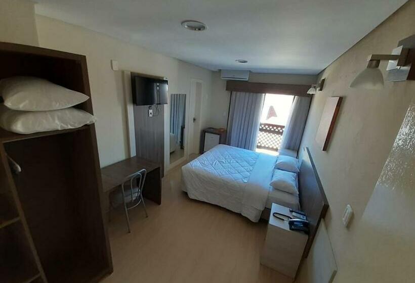 标准工作室, Klein Ville Dois Irmaos