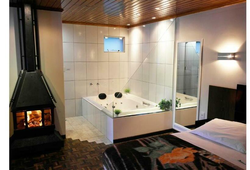 جناح, Pousada Das Araucarias