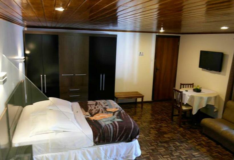 جناح, Pousada Das Araucarias