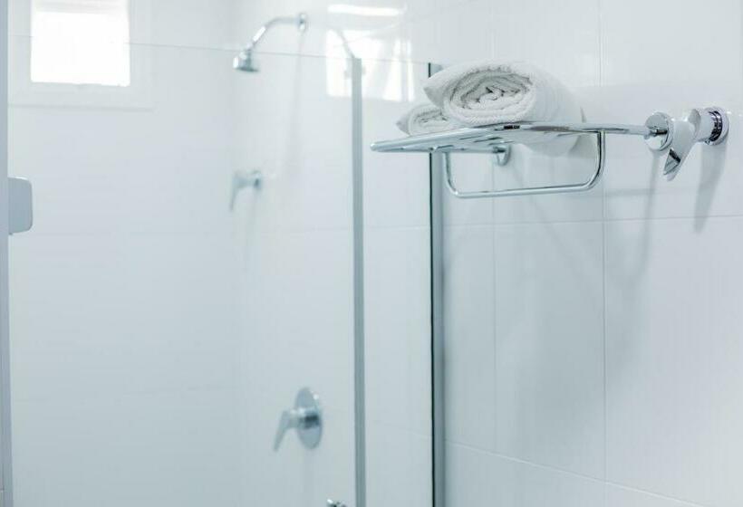 豪华房间, Reisper Palace