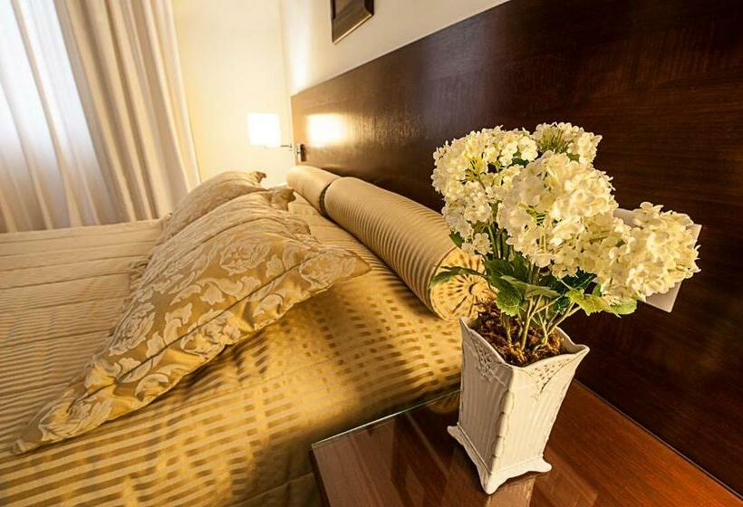 套房, Reisper Palace