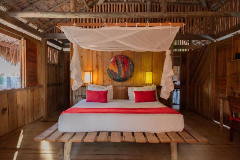 Бунгало Стандарт, Ventana