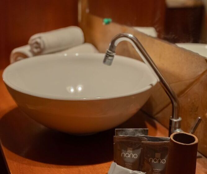 Четырехместный номер Премиум, Ventana