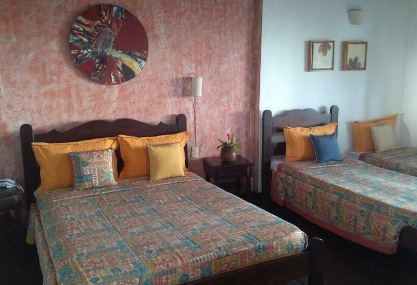 Четырехместный Номер Стандарт Вид на Море, Bed & Breakfast Villa Carmo