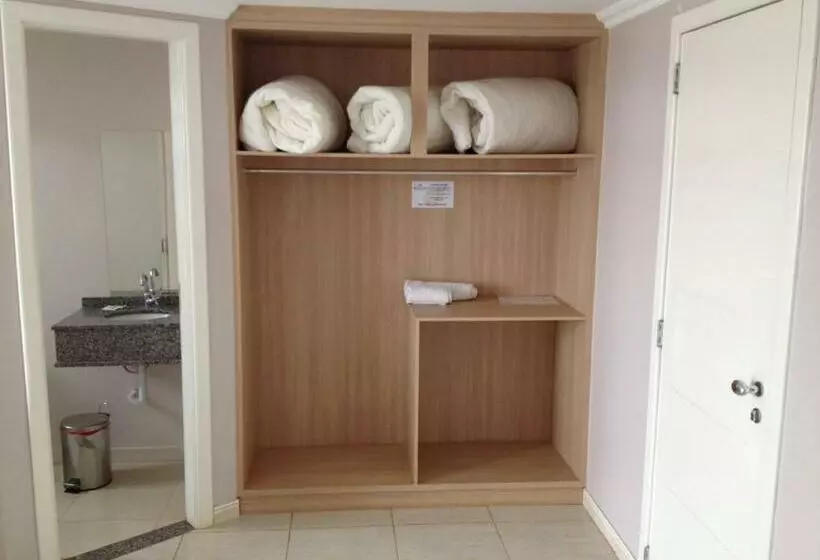 Standard-huone, Cedro Palace