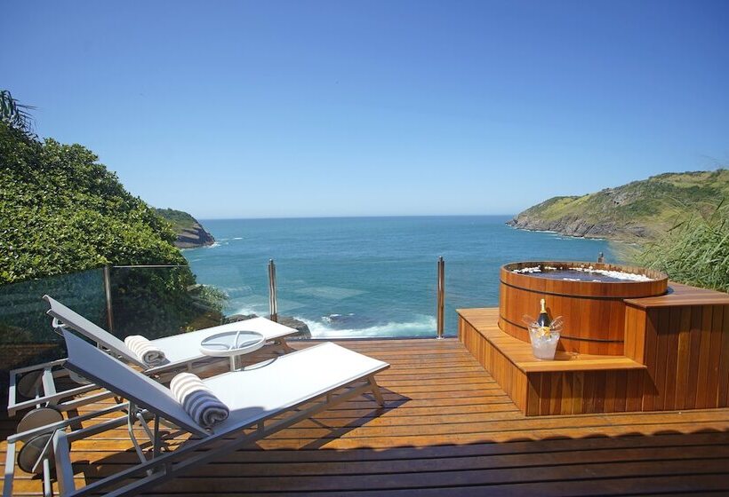 标准间, Cliffside Luxury Inn