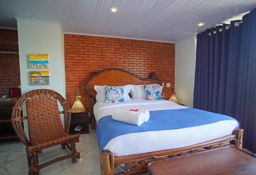 豪华海景房, Cliffside Luxury Inn