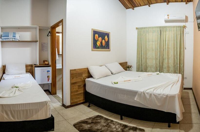 스탠다드 트리플 룸, Dellamares