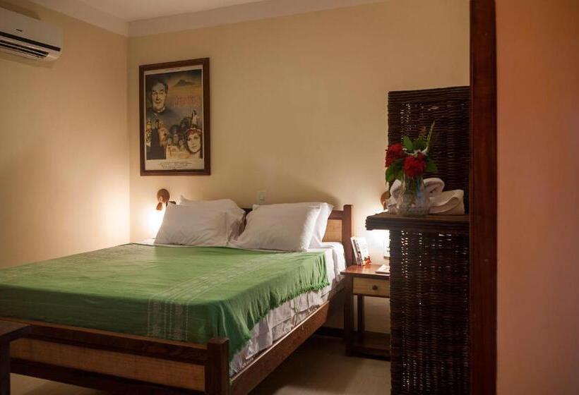 بانگلوی استاندارد, E Pousada La Dolce Vita